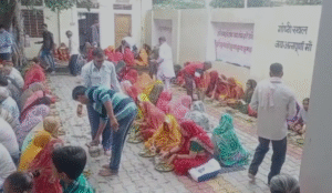 विशाल भंडारे में उमड़ी श्रद्धालुओं की भीड़