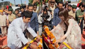 फरहान अख़्तर और अभिनेत्री राशि खन्ना पहूंचे जोधपुर